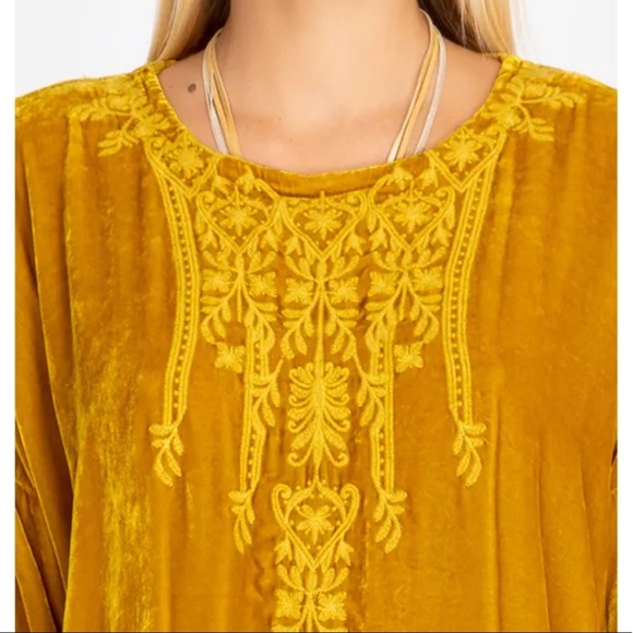 Johnny Was Antonella Velvet Blouse, Gold, XS - Picture 4 of 7